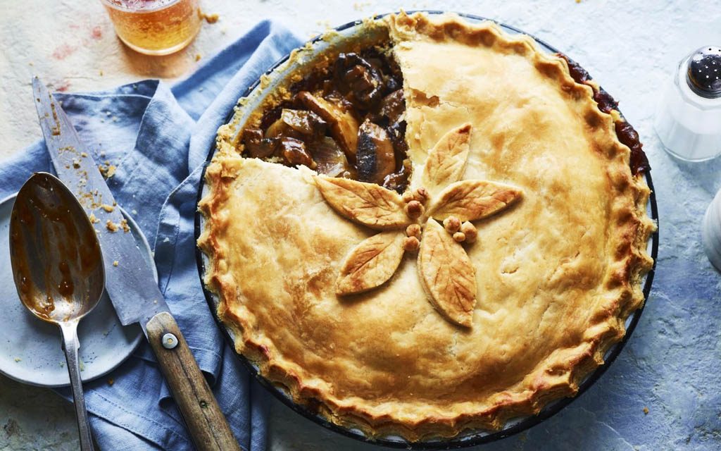 Mushroom and ale pie