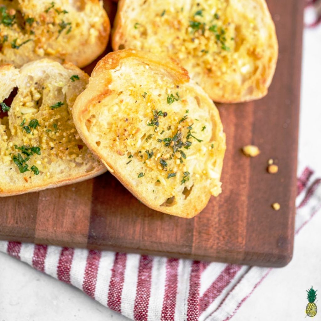 Vegan Garlic Bread