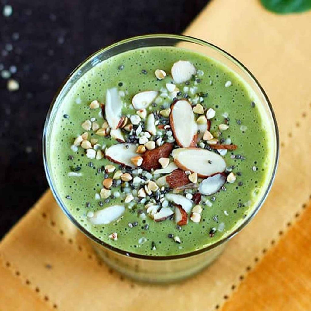Spinach and Frozen Banana Smoothie (Best Green Smoothie)
